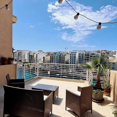 2 Bedroom Seafront Duplex Penthouse In The Heart Of Spinola Bay San Julián Exterior foto