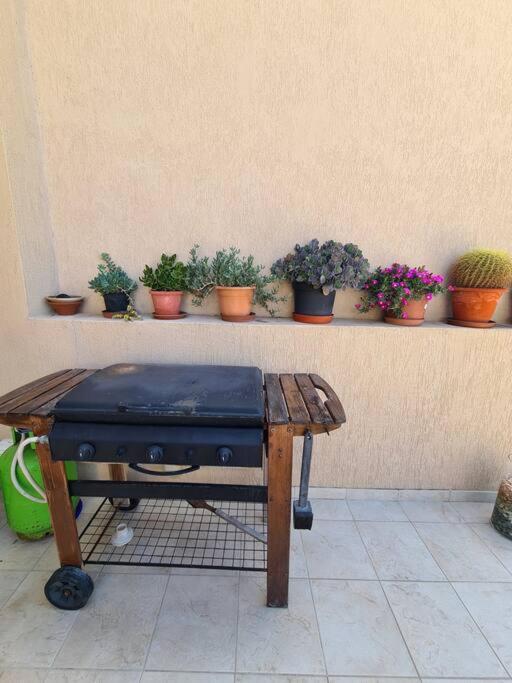 2 Bedroom Seafront Duplex Penthouse In The Heart Of Spinola Bay San Julián Exterior foto